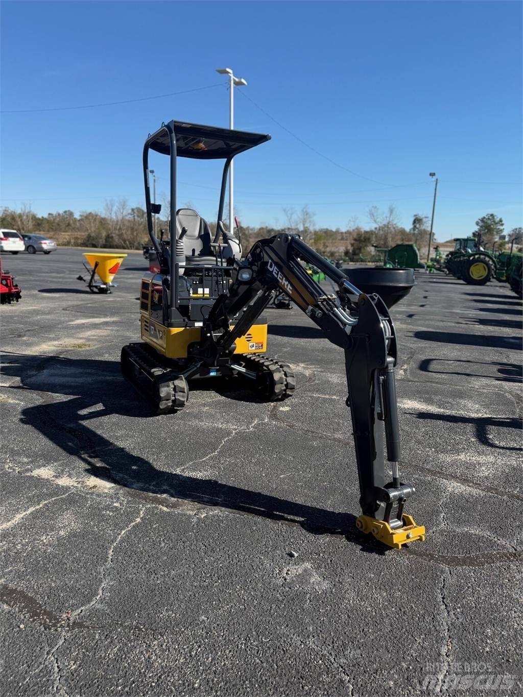 John Deere 17 P Minigravemaskiner