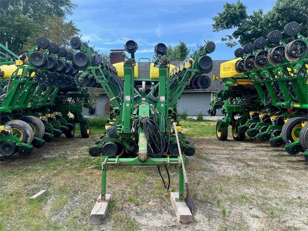 John Deere 1790 Plantemaskiner