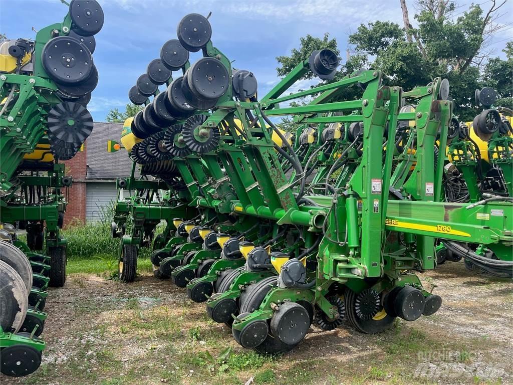 John Deere 1790 Plantemaskiner