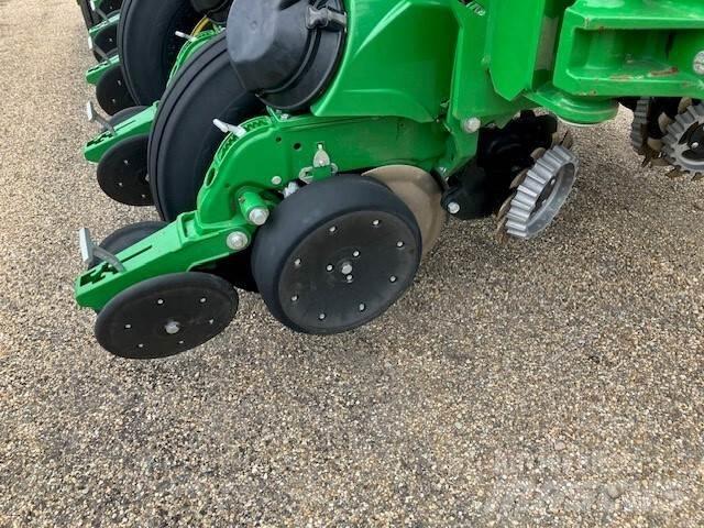 John Deere 1795 Plantemaskiner