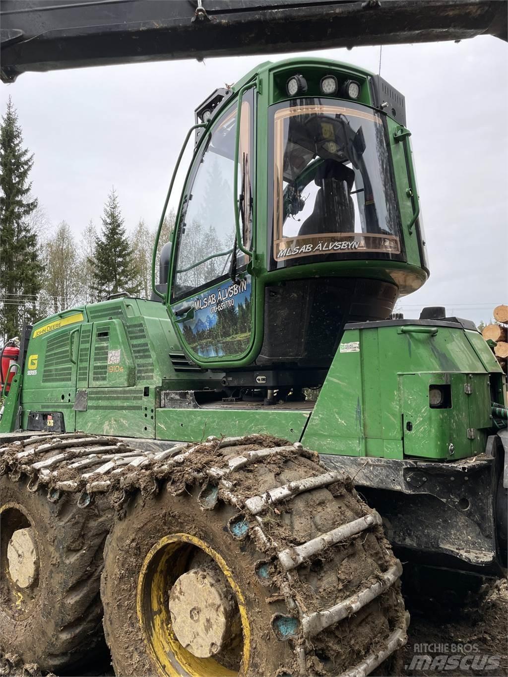 John Deere 1910G Udkørselsmaskiner