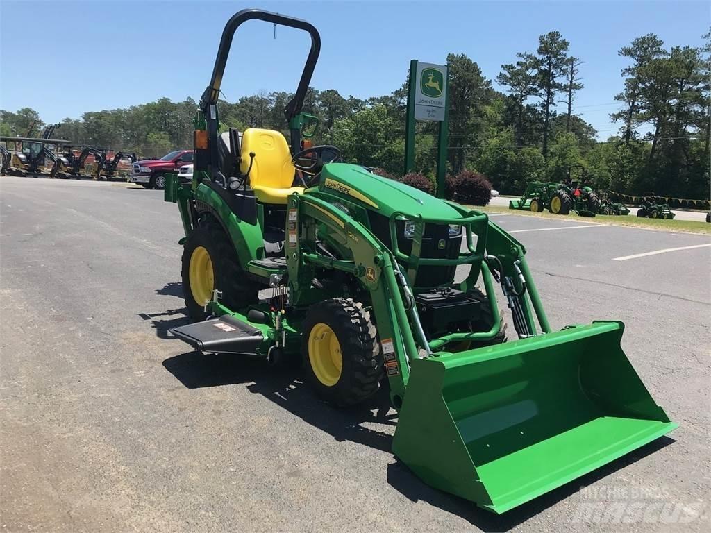 John Deere 2025R Kompakte traktorer