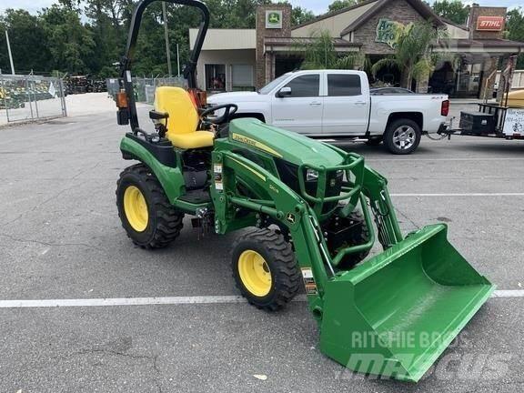 John Deere 2025R Kompakte traktorer