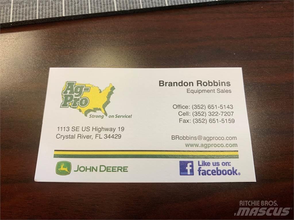 John Deere 2025R Kompakte traktorer