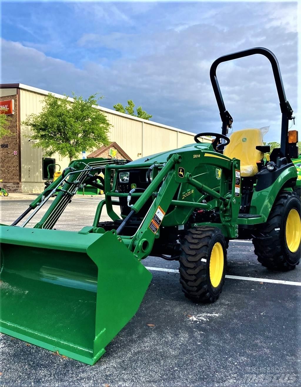 John Deere 2025R Kompakte traktorer