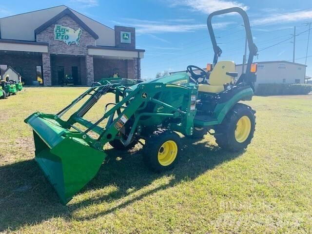 John Deere 2025R Kompakte traktorer