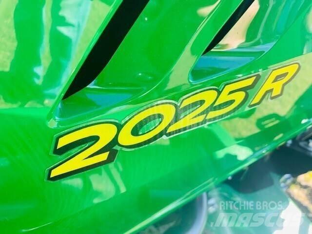 John Deere 2025R Kompakte traktorer