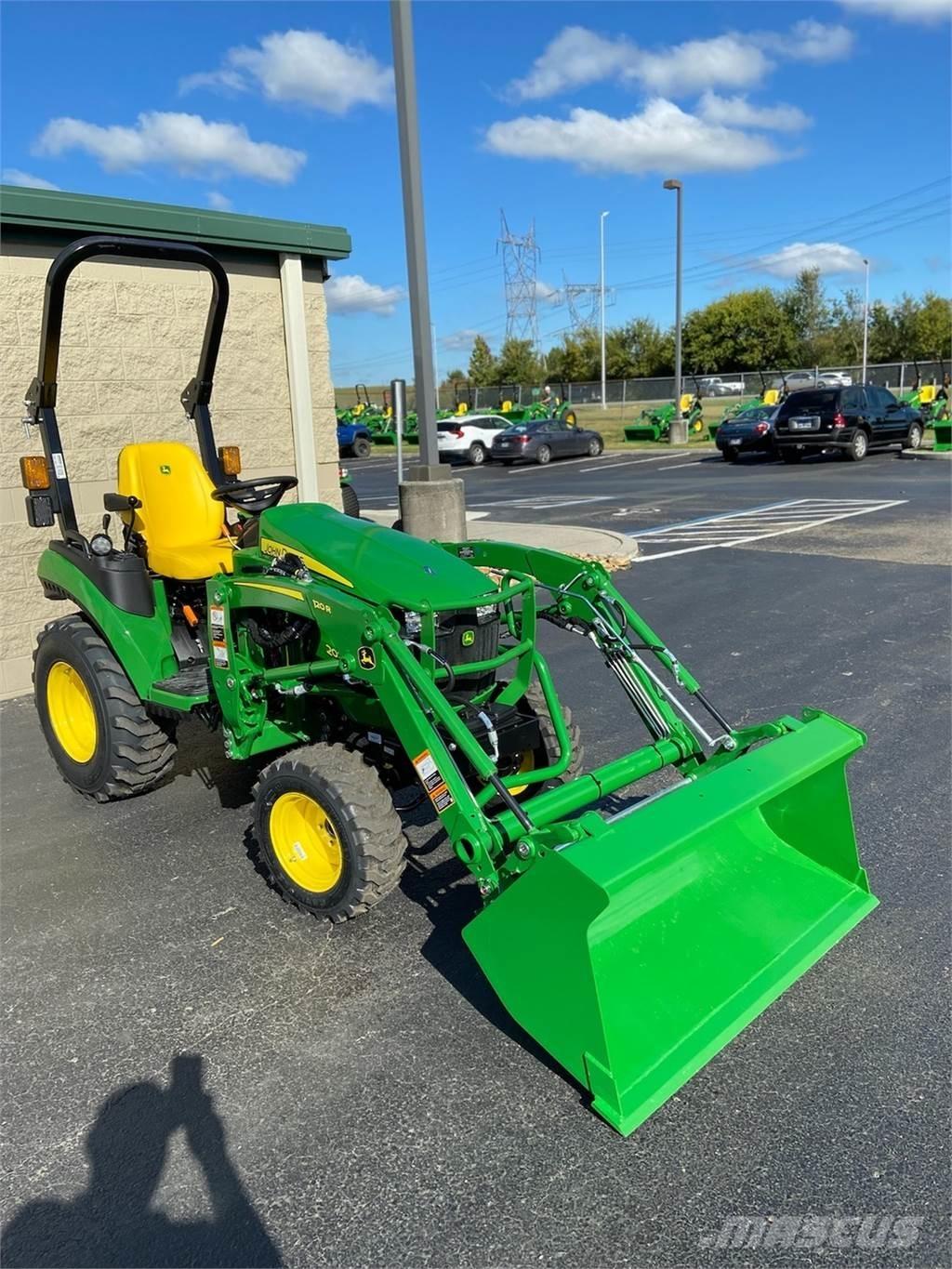 John Deere 2025R Kompakte traktorer