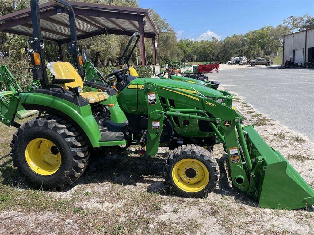 John Deere 2038R Kompakte traktorer