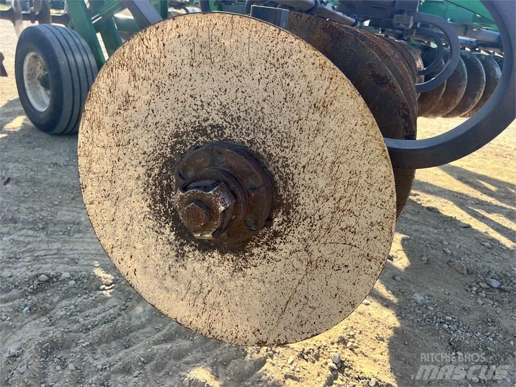 John Deere 2720 Andre jordbearbejdningsmaskiner og andet tilbehør
