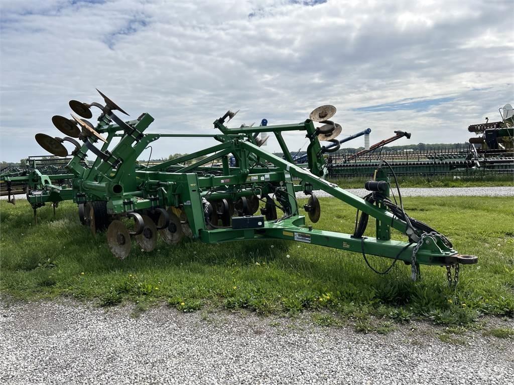 John Deere 2730 Andre jordbearbejdningsmaskiner og andet tilbehør