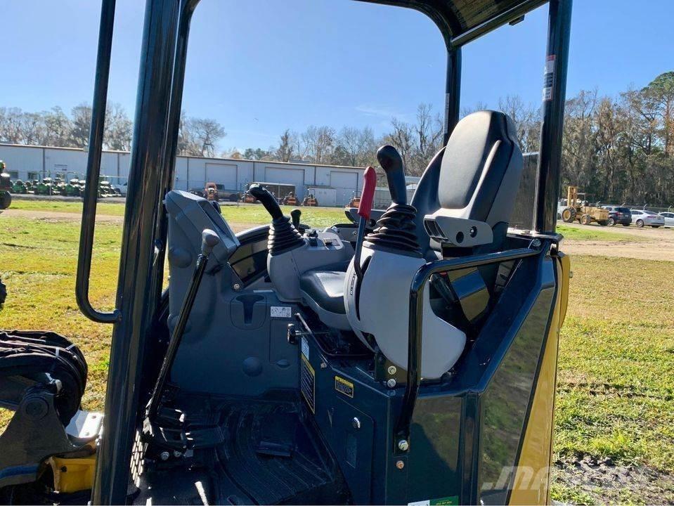 John Deere 30 P Minigravemaskiner