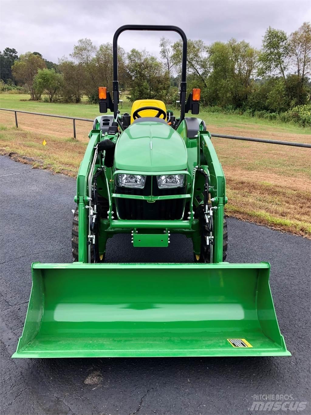 John Deere 3025D Kompakte traktorer