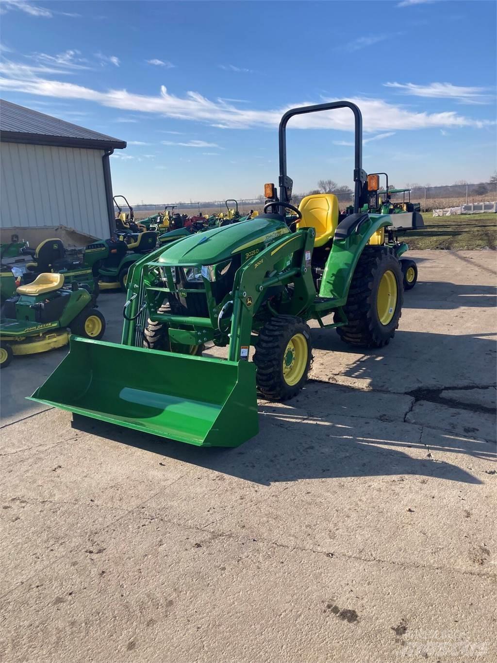 John Deere 3025D Kompakte traktorer