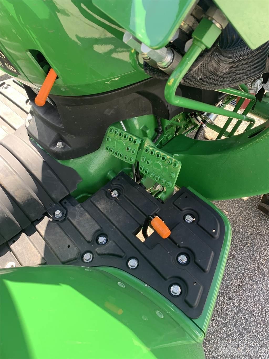 John Deere 3025D Kompakte traktorer