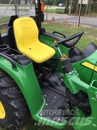John Deere 3025E Kompakte traktorer