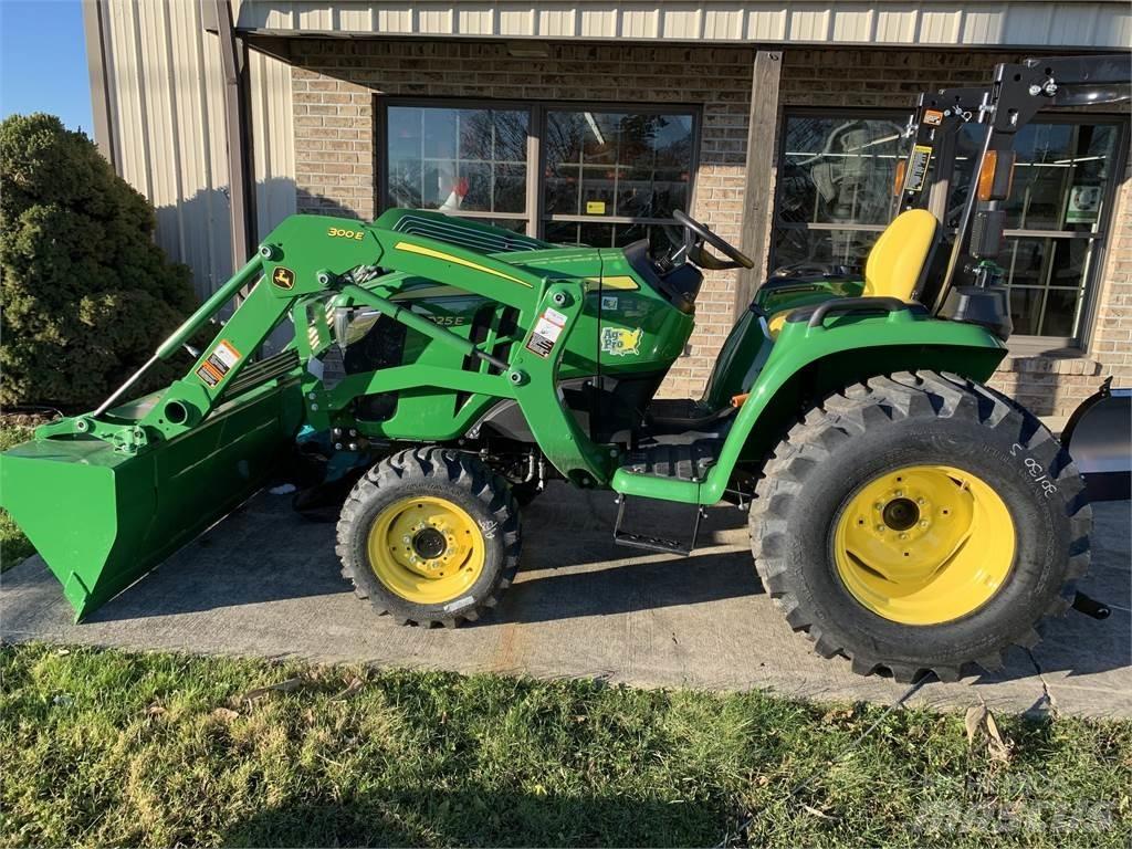 John Deere 3025E Kompakte traktorer