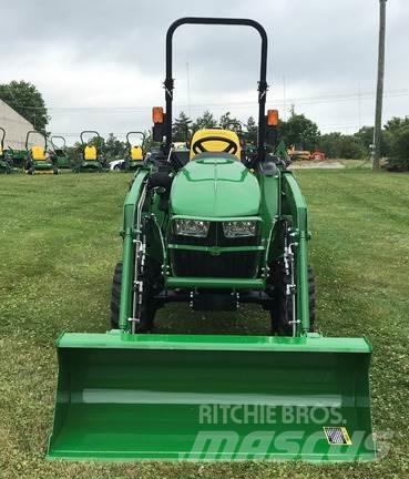 John Deere 3025E Kompakte traktorer