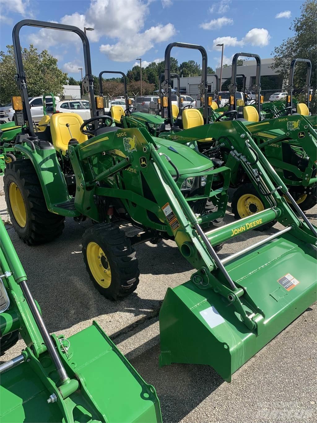 John Deere 3025E Kompakte traktorer