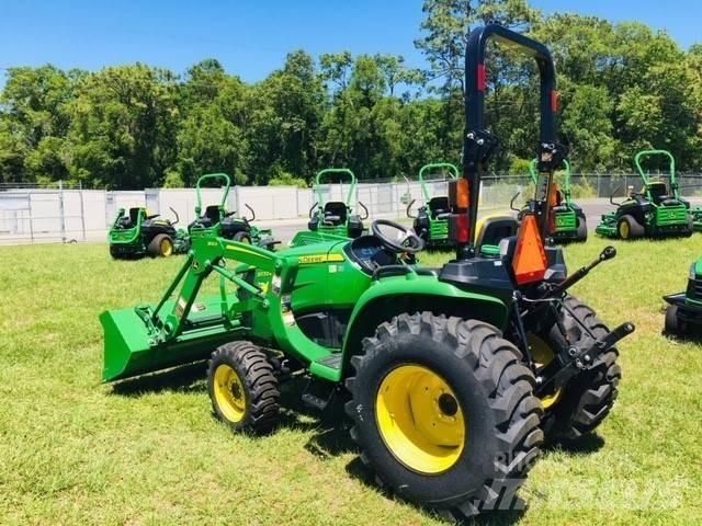 John Deere 3032E Kompakte traktorer