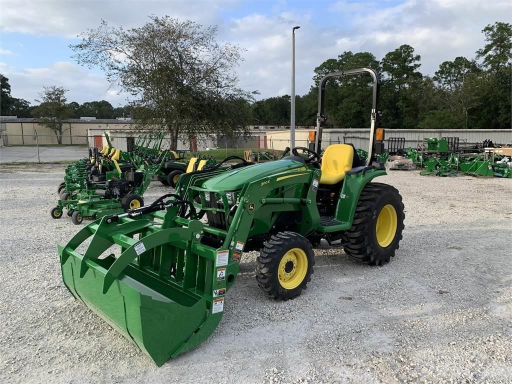 John Deere 3032E Kompakte traktorer