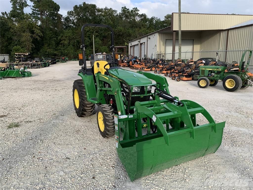 John Deere 3032E Kompakte traktorer