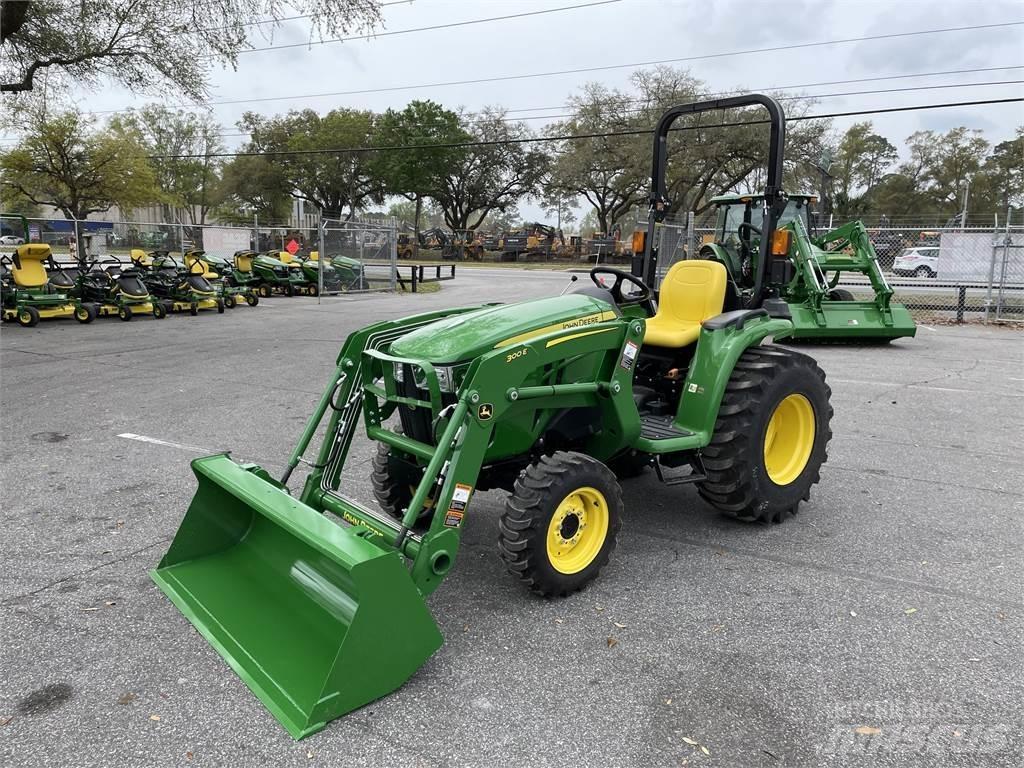 John Deere 3032E Kompakte traktorer