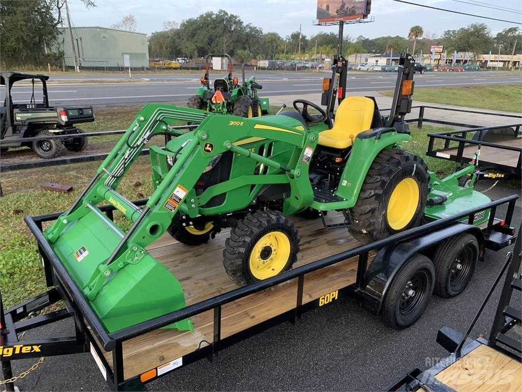 John Deere 3032E Kompakte traktorer