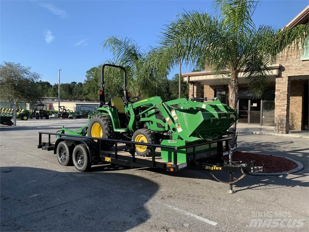 John Deere 3032E Kompakte traktorer