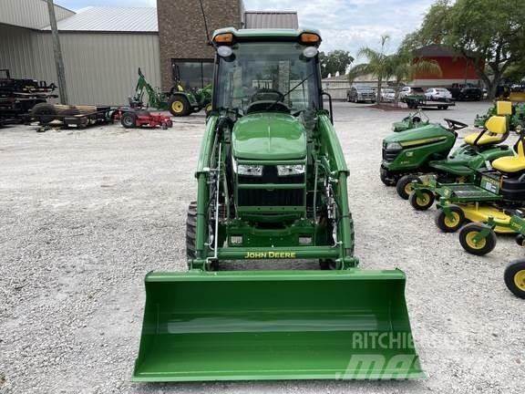 John Deere 3033R Kompakte traktorer