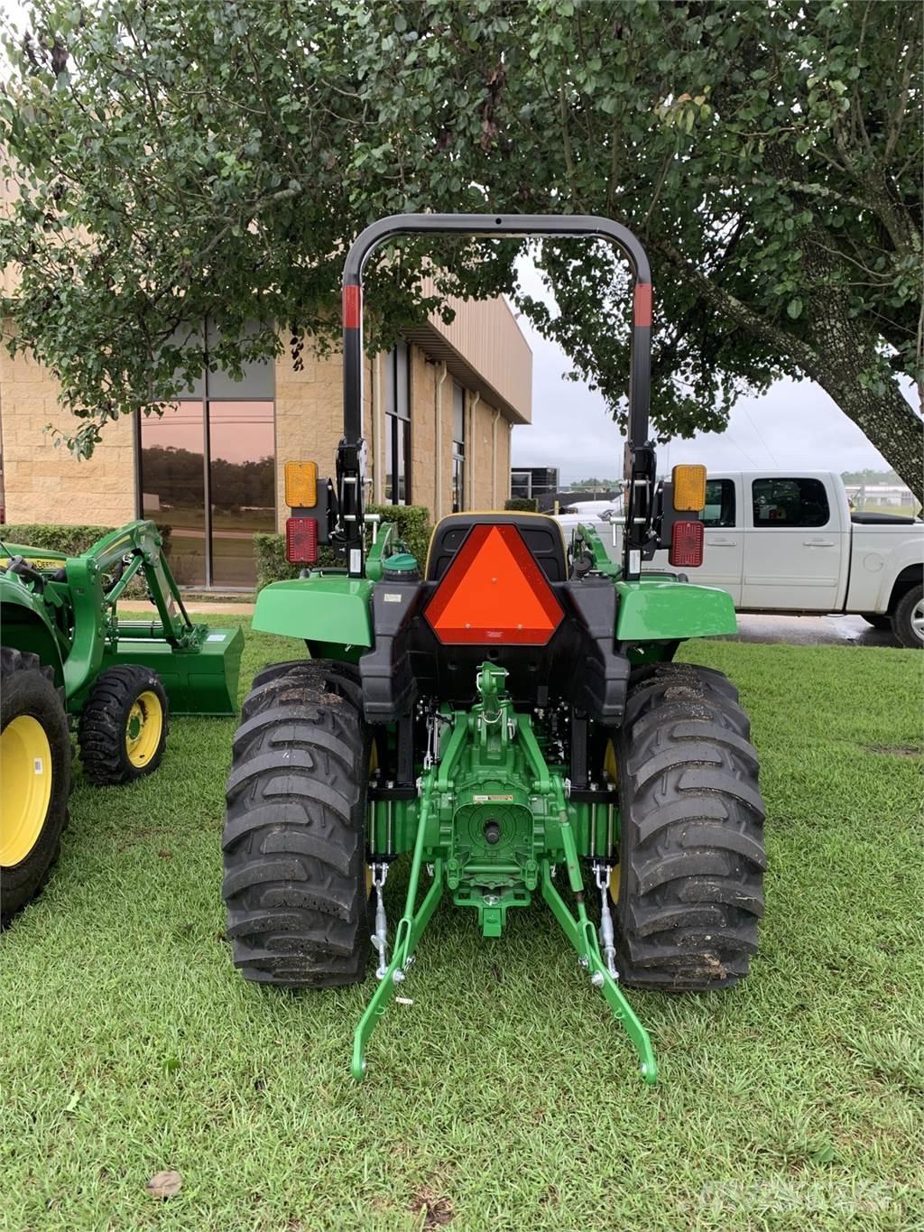 John Deere 3035D Kompakte traktorer