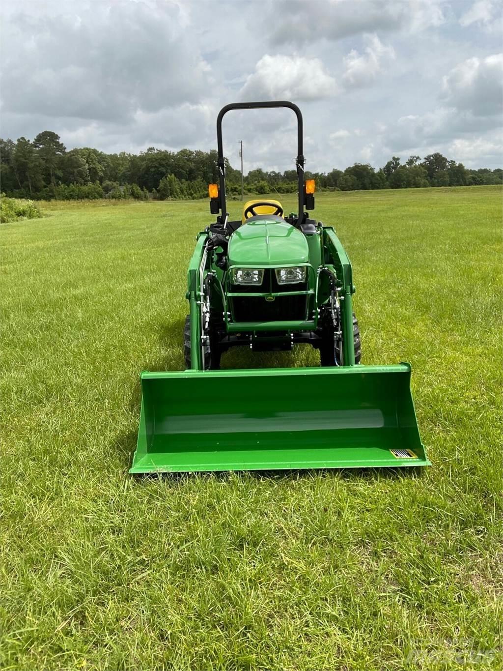John Deere 3038E Kompakte traktorer