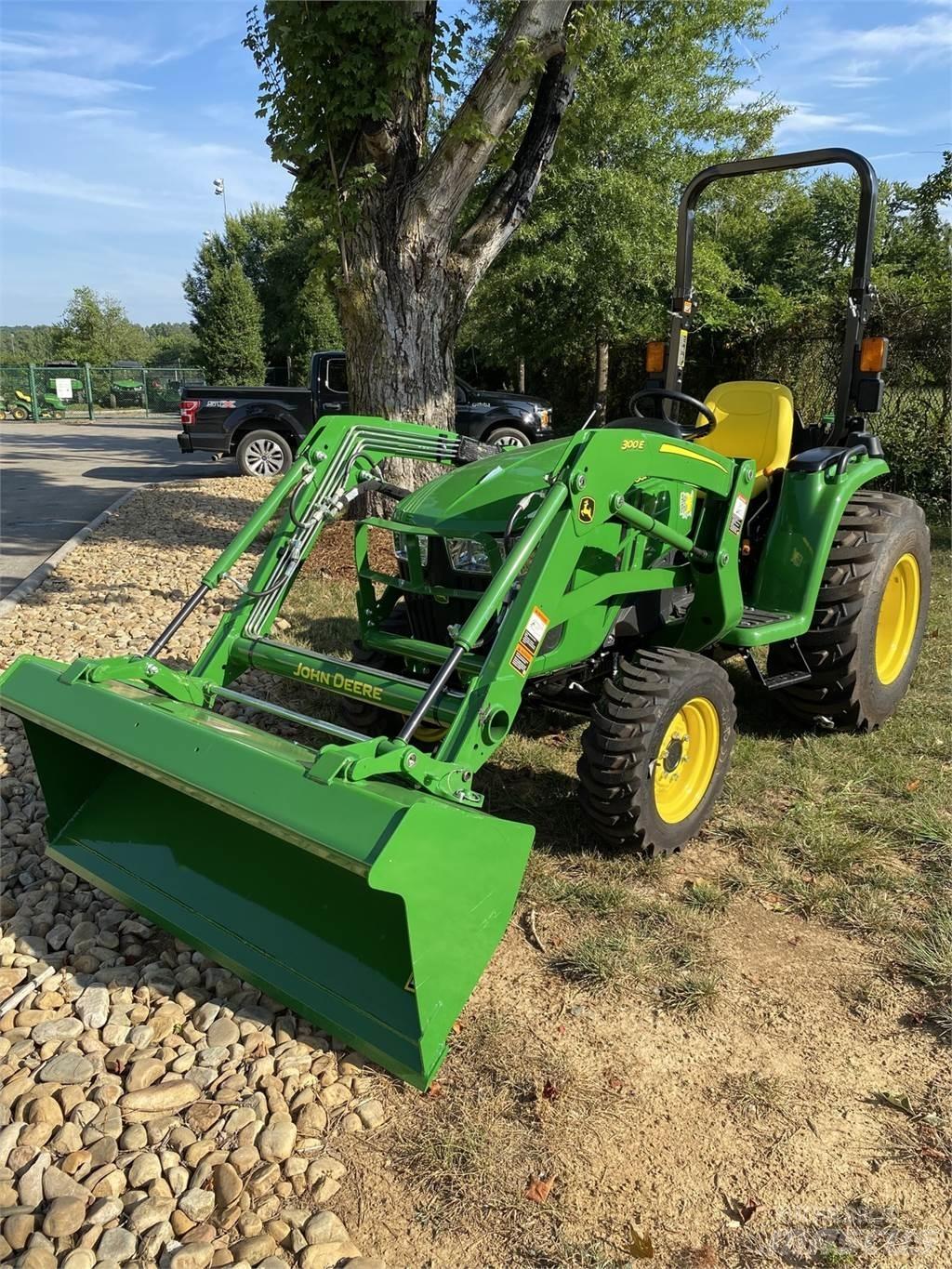 John Deere 3038E Kompakte traktorer