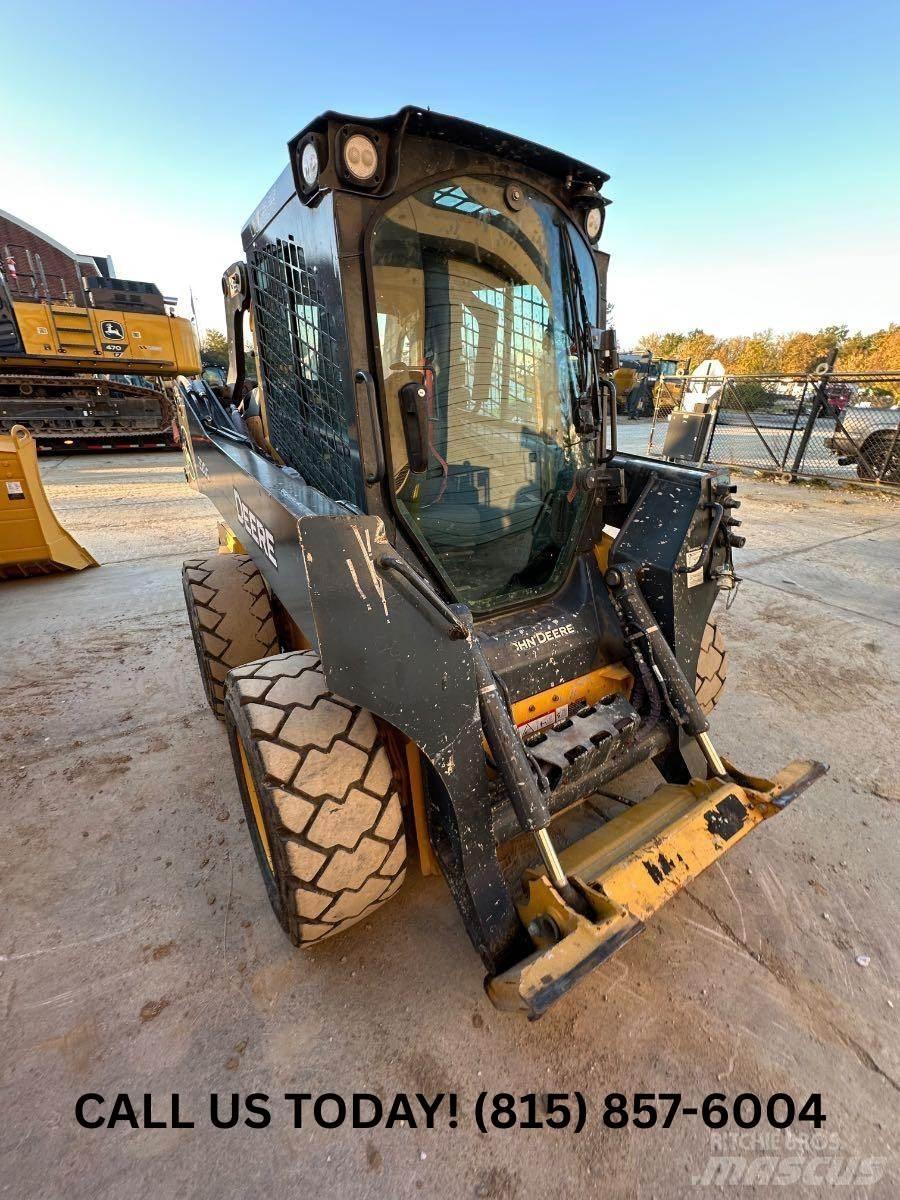 John Deere 320G Minilæsser - skridstyret
