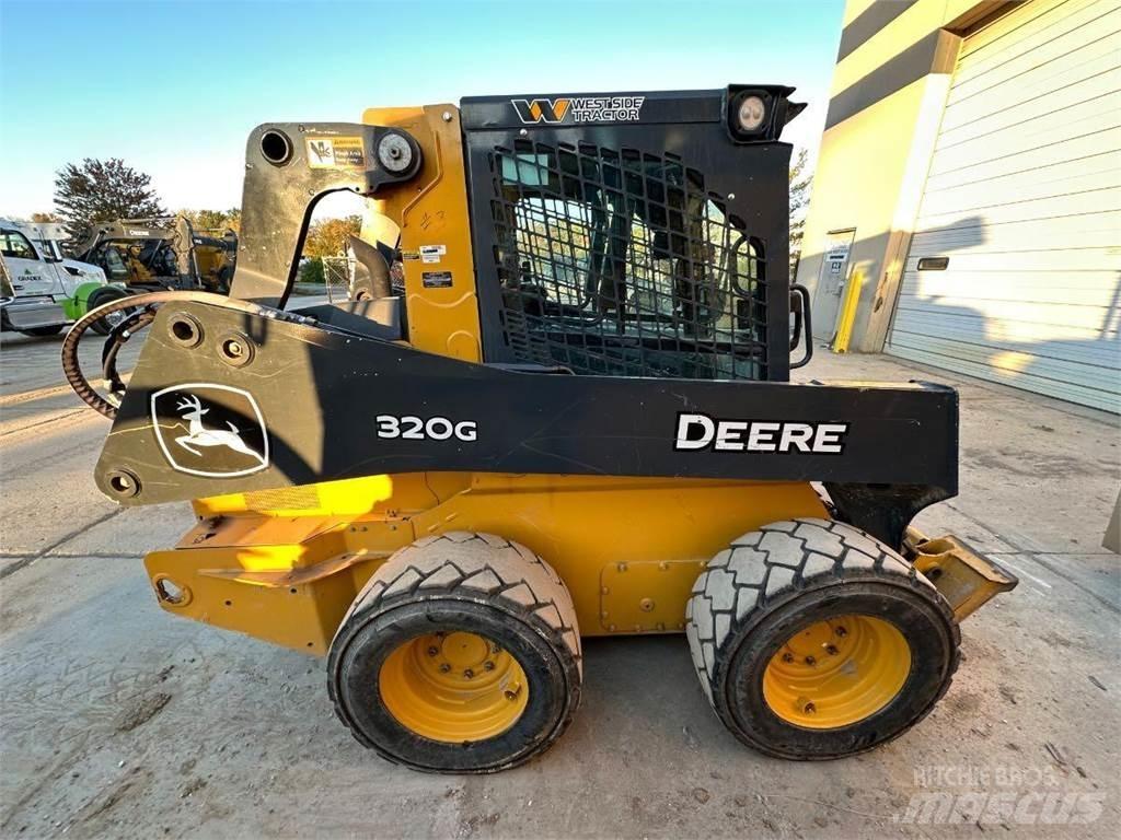 John Deere 320G Minilæsser - skridstyret