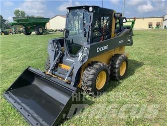 John Deere 320G Minilæsser - skridstyret