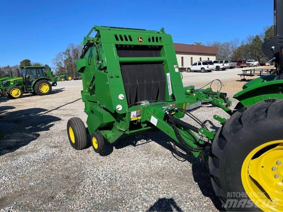 John Deere 450E Rundballe-pressere