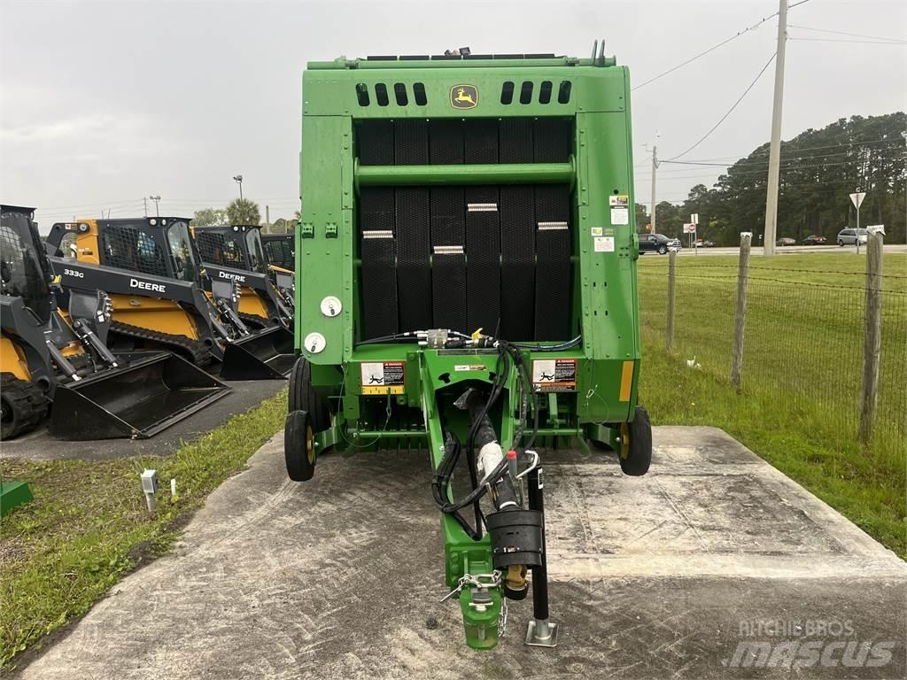 John Deere 450E Rundballe-pressere