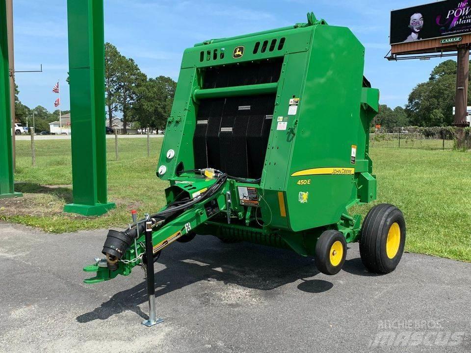 John Deere 450E Rundballe-pressere