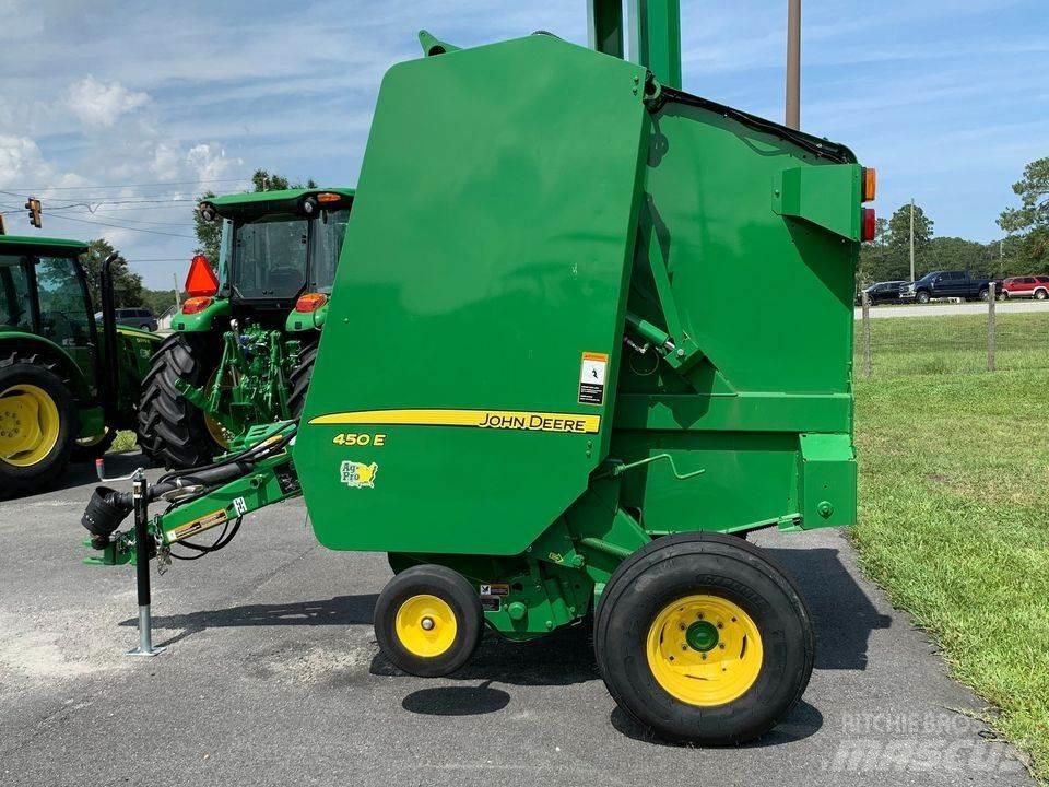 John Deere 450E Rundballe-pressere