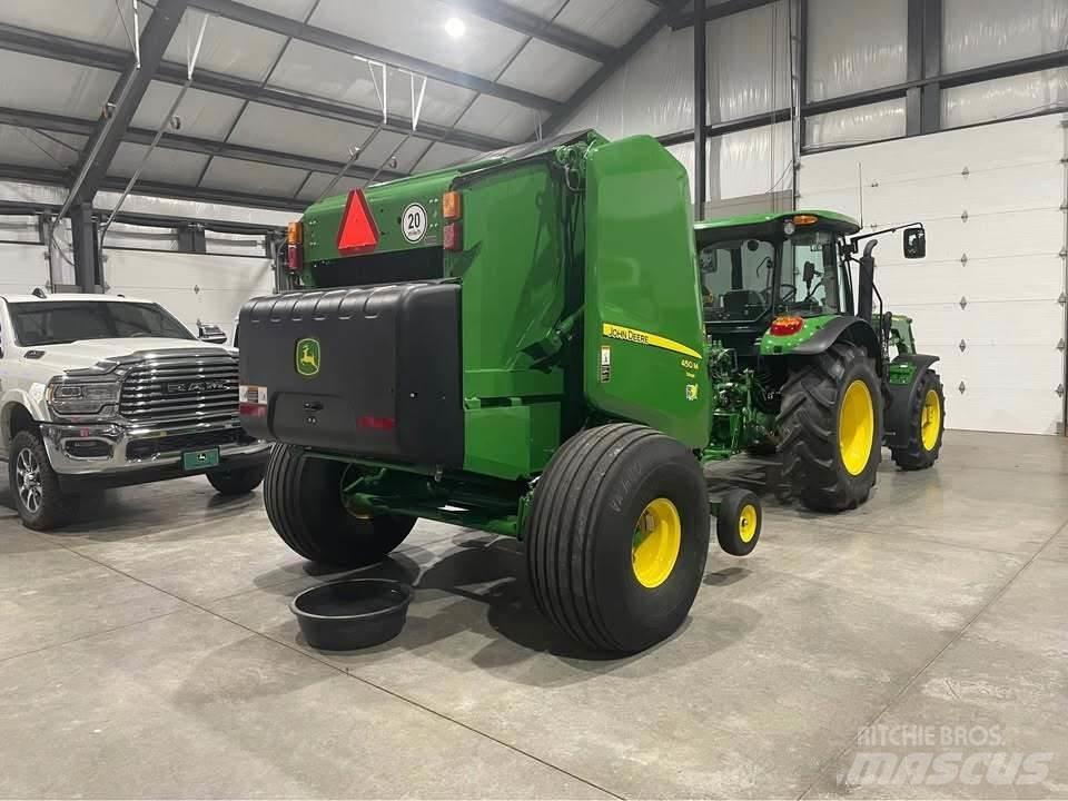 John Deere 450M Rundballe-pressere
