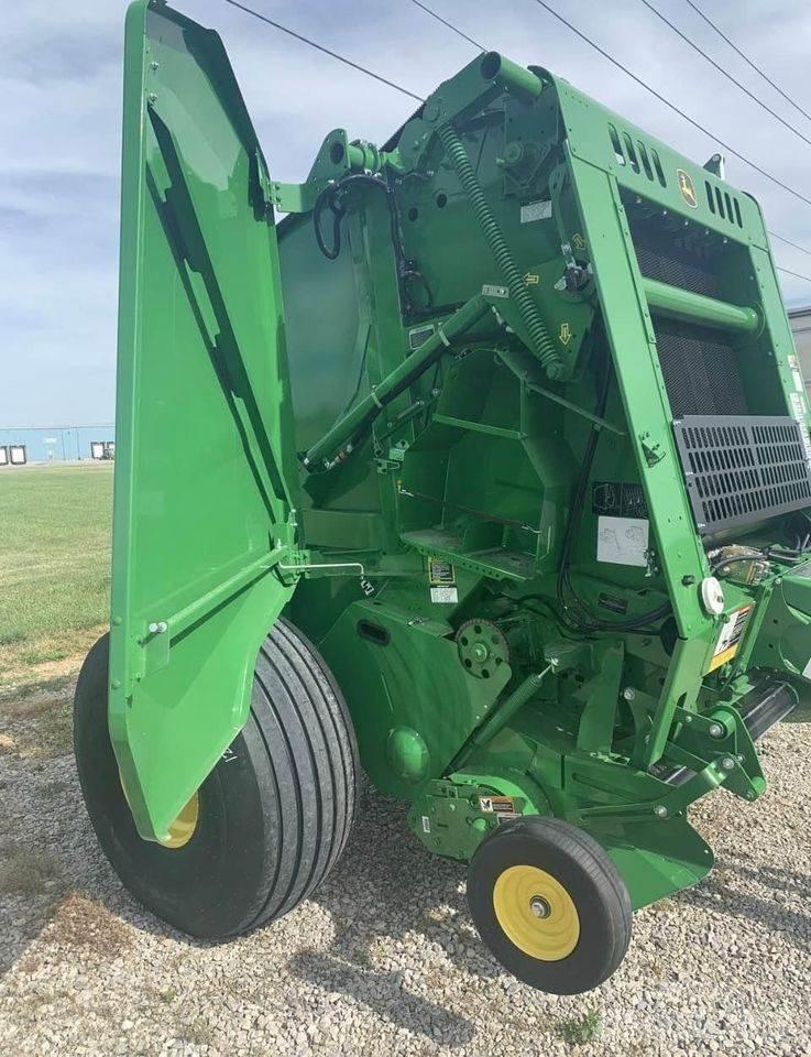 John Deere 450M Rundballe-pressere