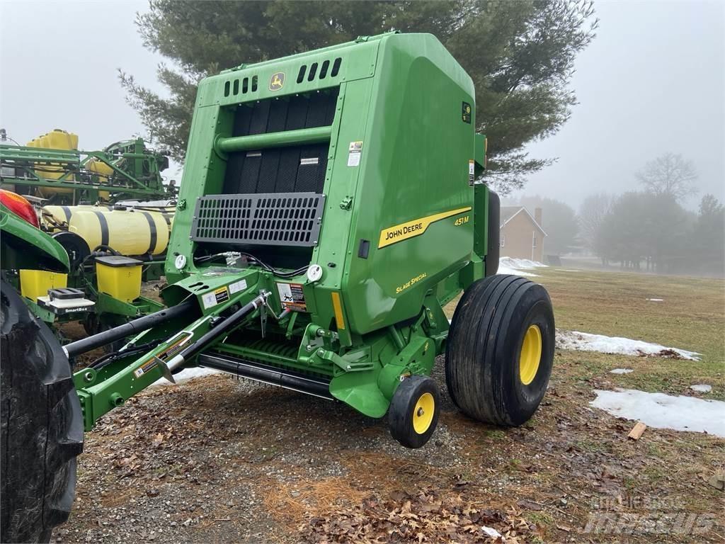 John Deere 451M Rundballe-pressere