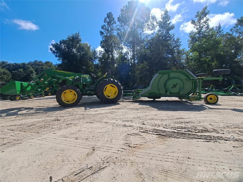 John Deere 5067E Traktorer