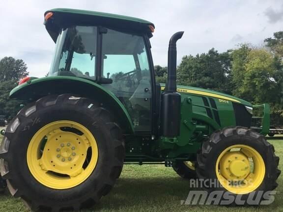 John Deere 5100E Traktorer