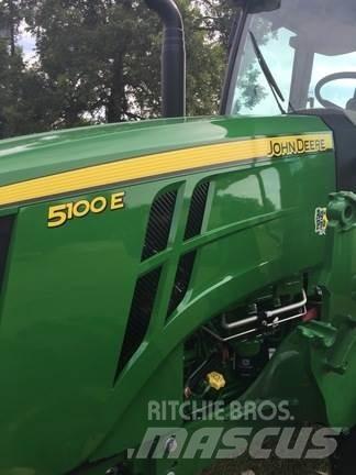 John Deere 5100E Traktorer