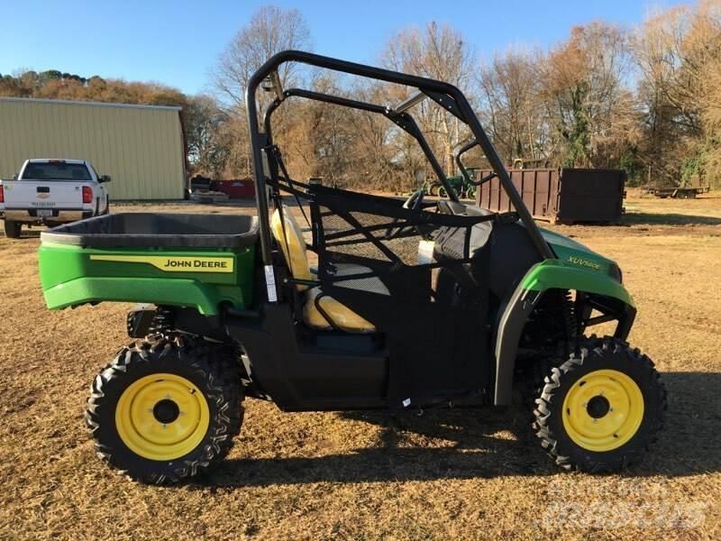 John Deere 560E Hjælpemaskiner