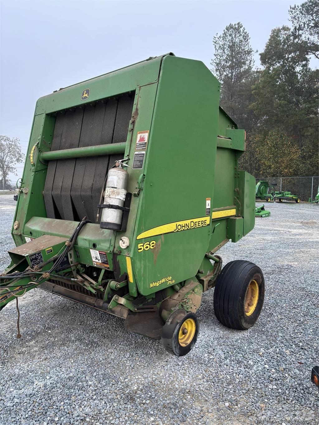 John Deere 568 Rundballe-pressere
