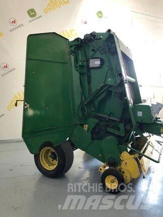 John Deere 590 Rundballe-pressere