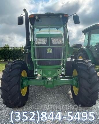 John Deere 6105E Kompakte traktorer